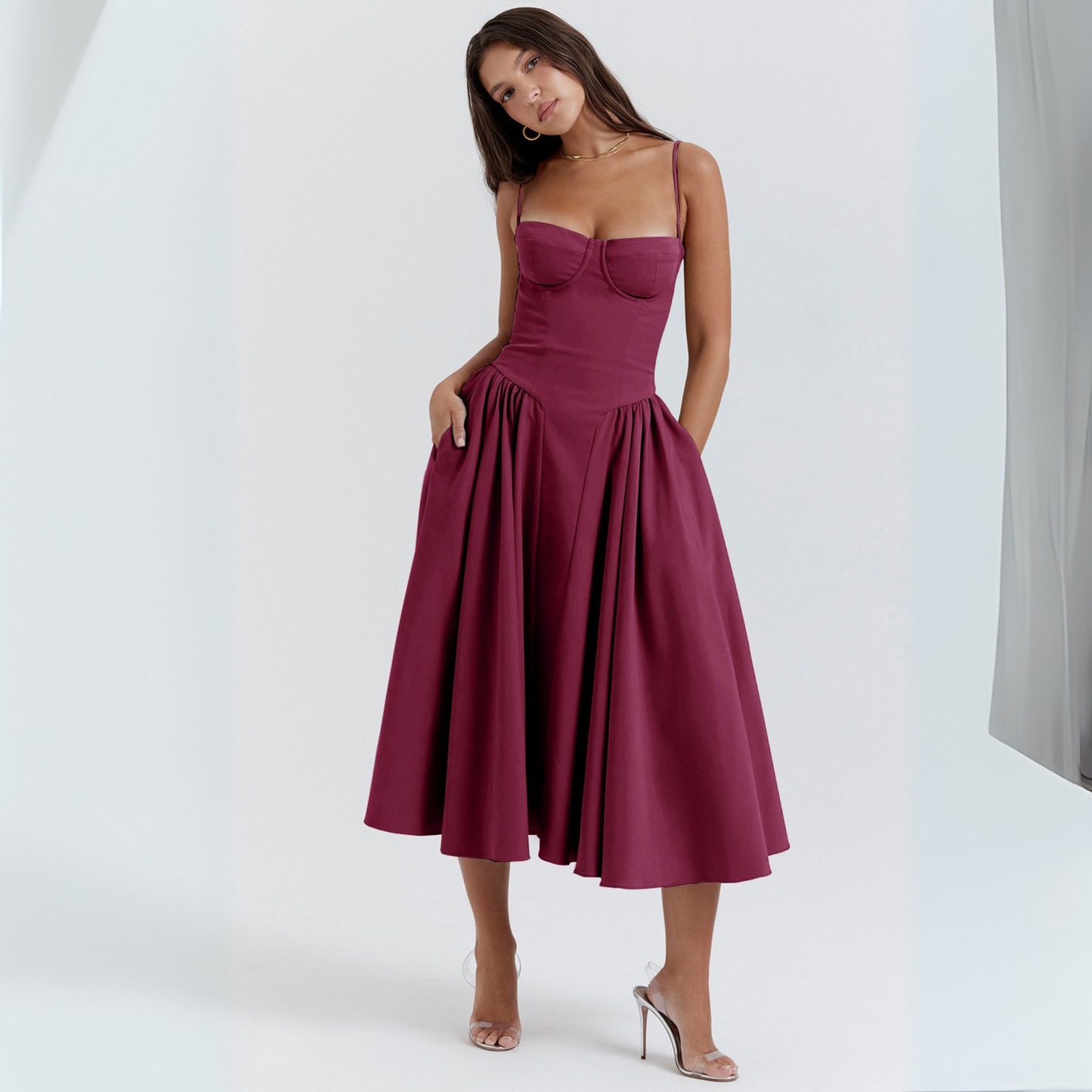 TRENTA™ - Chic Spaghetti Strap Bodycon Midikleid