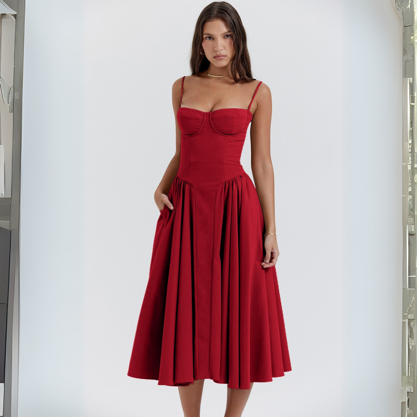 TRENTA™ - Chic Spaghetti Strap Bodycon Midikleid