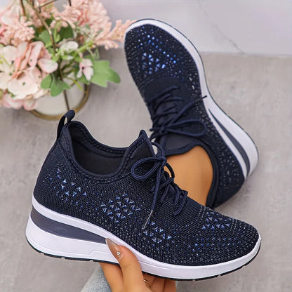 Kaylee - Elegant Supportive Walking Sneaker