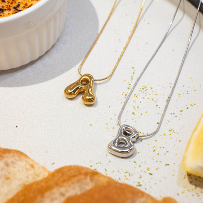 Golden Glow Bubble Letter Initial Halskette