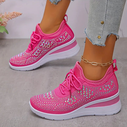 Kaylee - Elegant Supportive Walking Sneaker