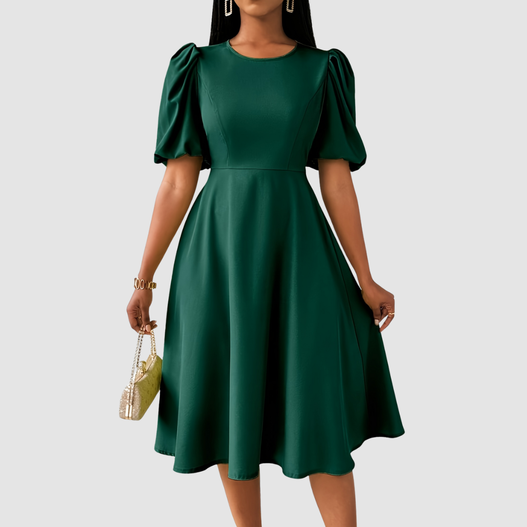 Clara Bloom | Refined Black Midikleid