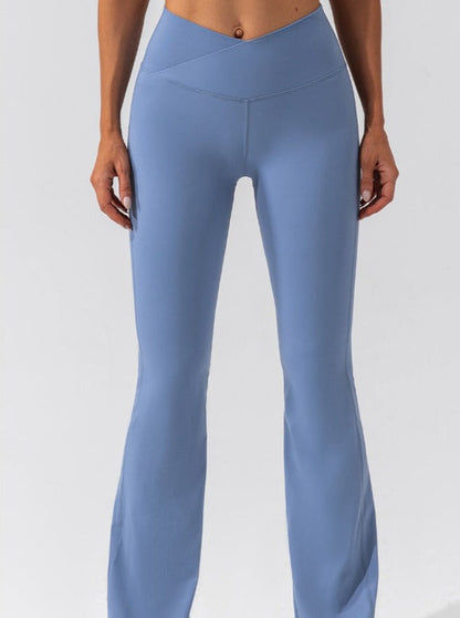 Nika - High-Waisted Flared Fitness Trousers