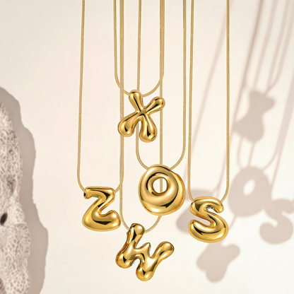 Golden Glow Bubble Letter Initial Halskette