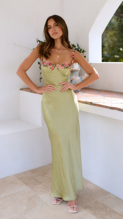 Carol | Damen’s Floral Embroidered Maxi Kleid with Elegant Flow