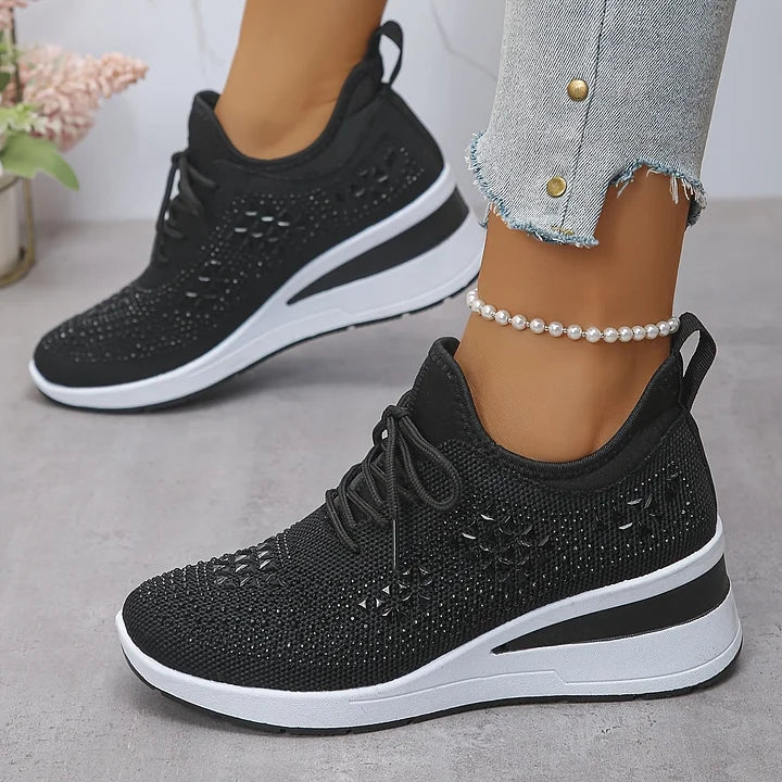 Kaylee - Elegant Supportive Walking Sneaker
