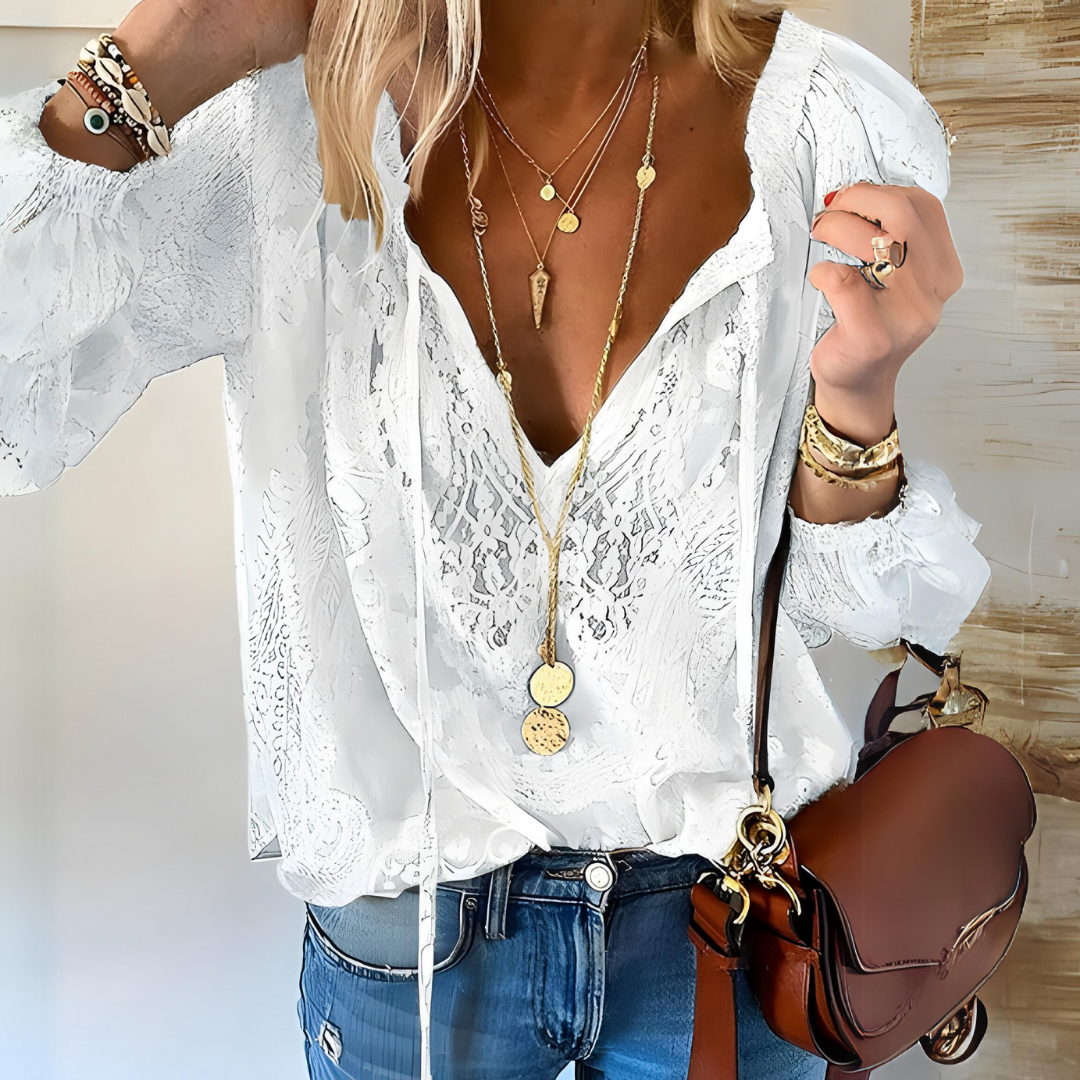 Kelly | Elegant Boho Bluse with Cutout Neckline