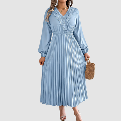 Rosalind Quinn | Lace V-Neck A-Line Kleid