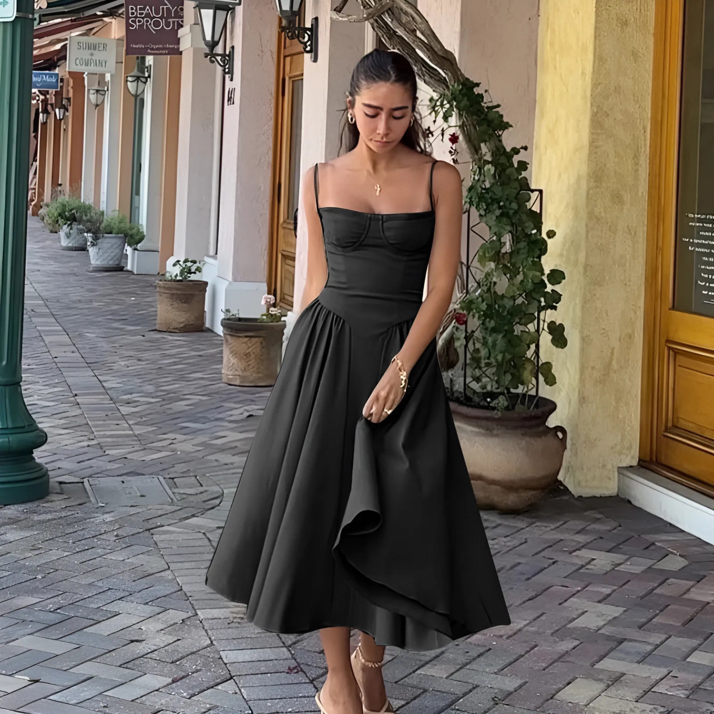 TRENTA™ - Chic Spaghetti Strap Bodycon Midikleid