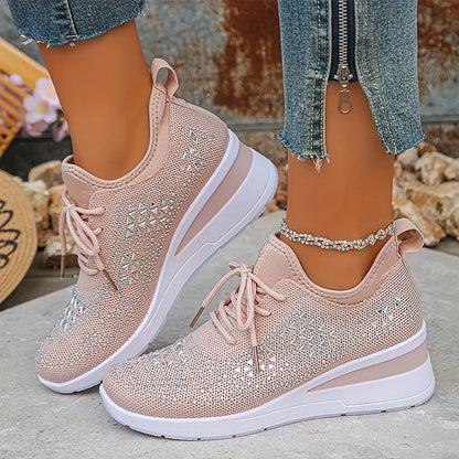 Kaylee - Elegant Supportive Walking Sneaker