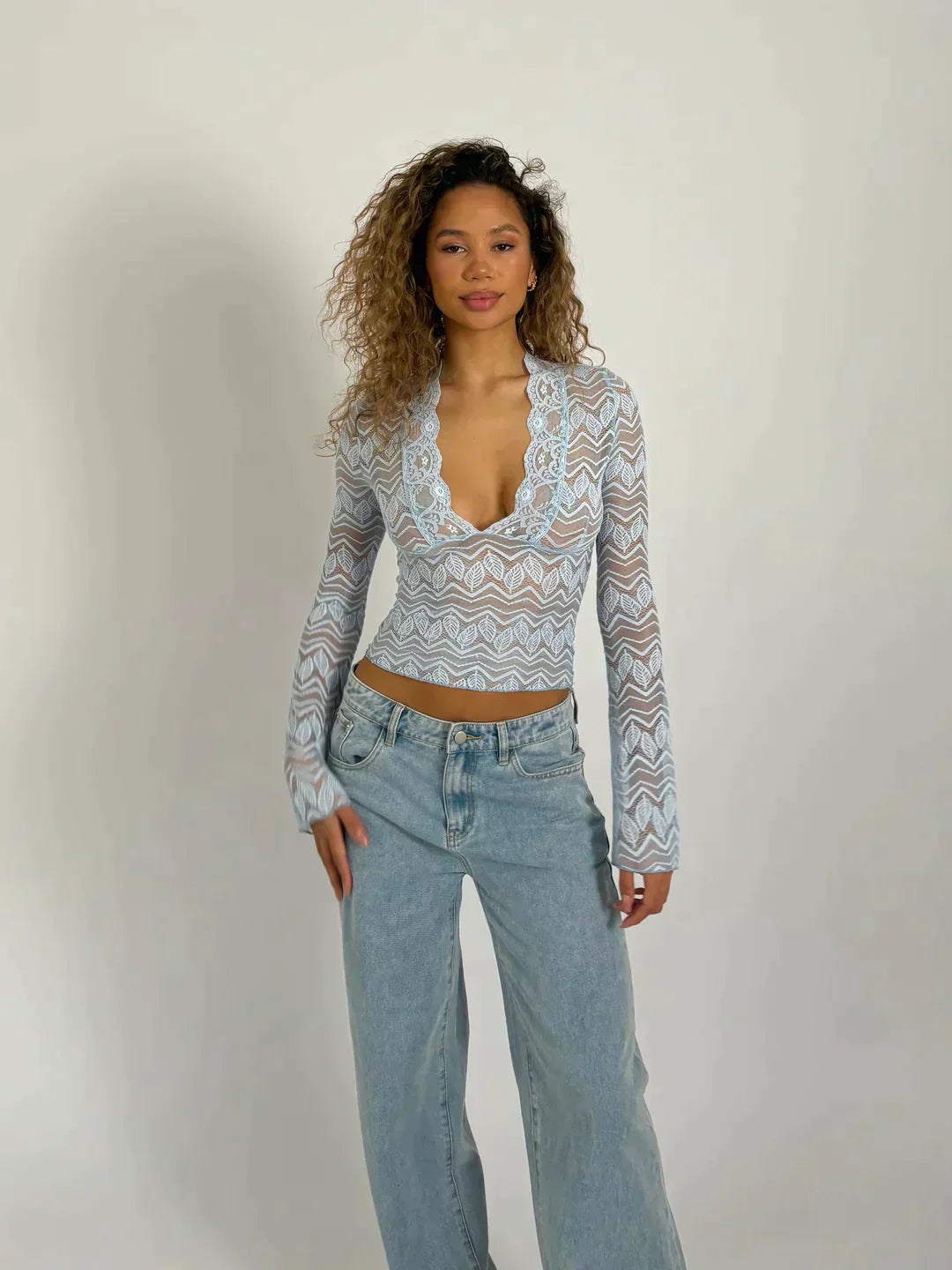 Carina - Elegant Lace Damen’s Bluse for Office & Leisure