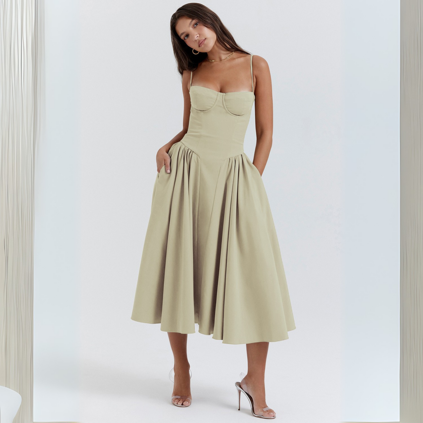 TRENTA™ - Chic Spaghetti Strap Bodycon Midikleid