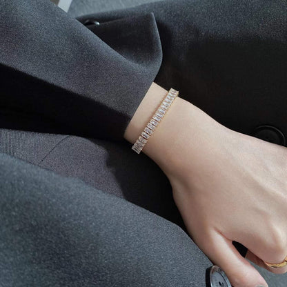 Laya Elegance Goldenes Armband