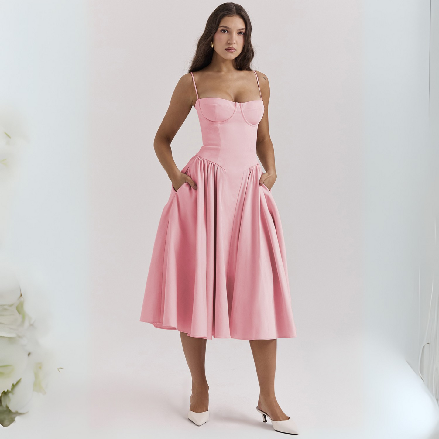 TRENTA™ - Chic Spaghetti Strap Bodycon Midikleid