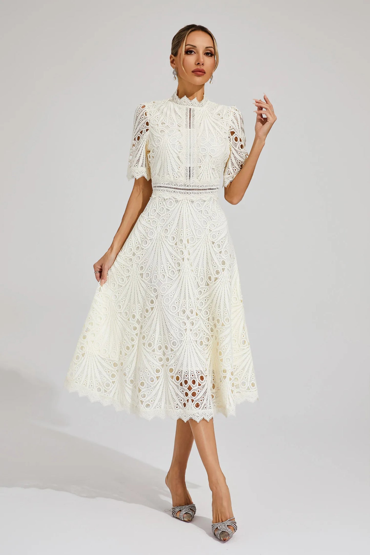 Lexi | Elegant Lace Midikleid for Damen