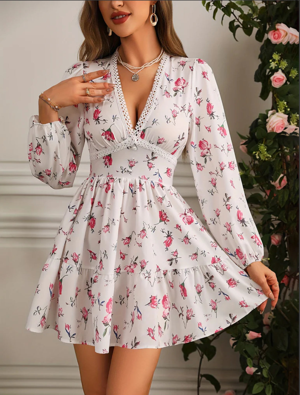 Pamela | Elegant Summer Kleid with Ruffles and V-Neck