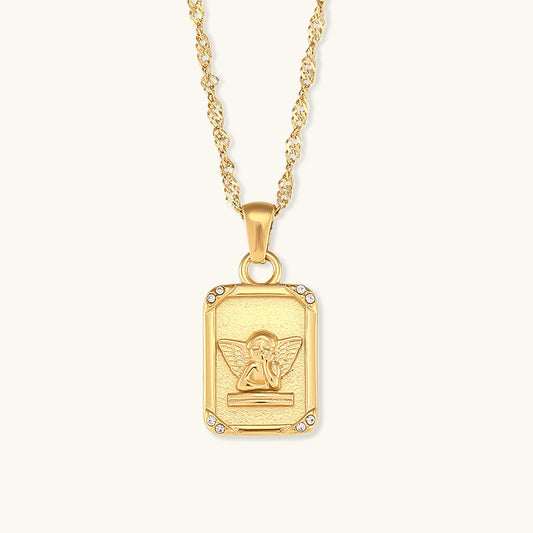 Nomi Goldene Halskette