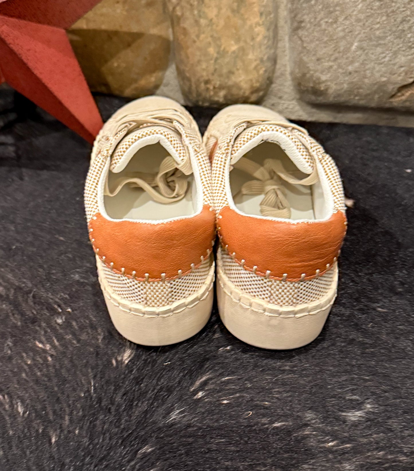 Louise - Comfortable Casual Sneaker