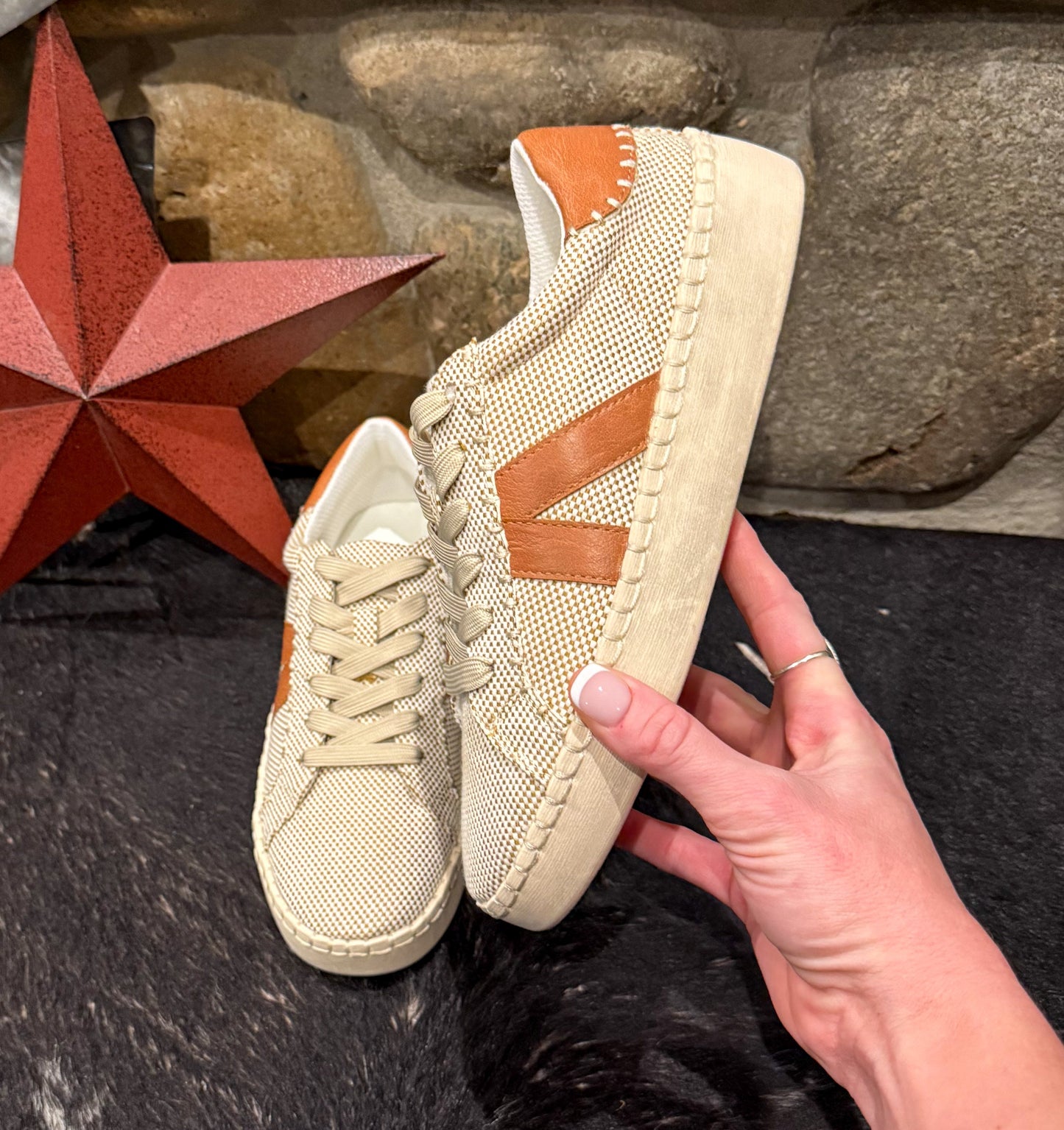 Louise - Comfortable Casual Sneaker