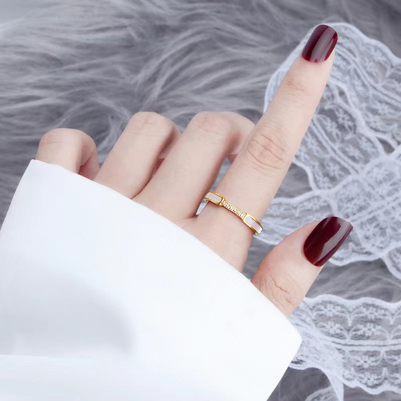Sela Diamant Simulant Goldring