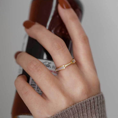 Sela Diamant Simulant Goldring