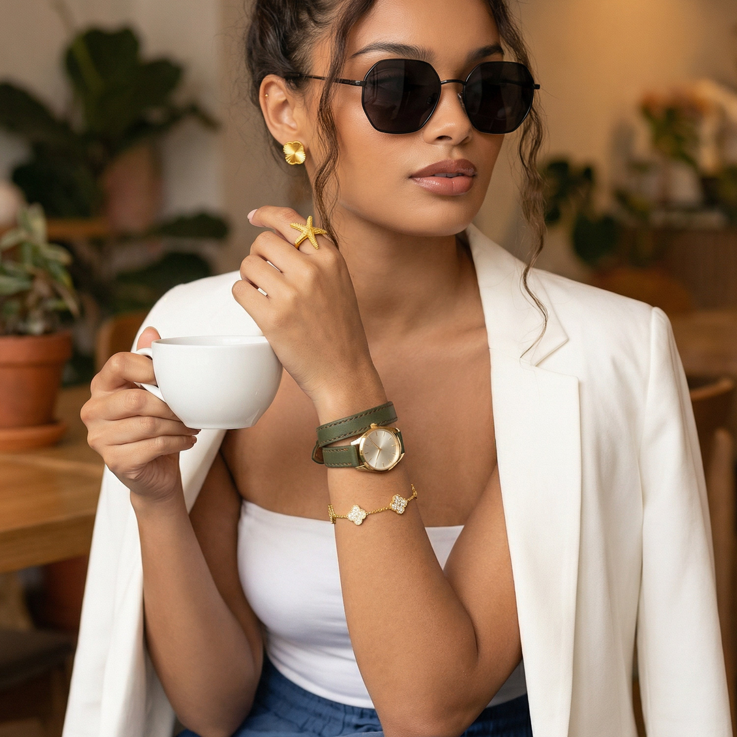 Nomie Uhr