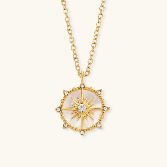 Caelis Goldene Halskette