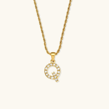 Elaria Letter Initial Diamant Halskette
