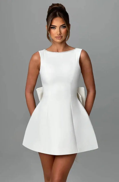 Harmonia | Elegant Mini Kleid with Flattering Silhouette
