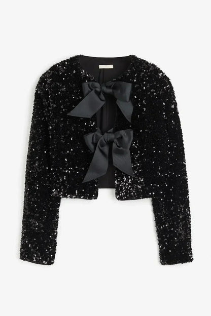 Anwen | Chic Bluse with Bow Detail