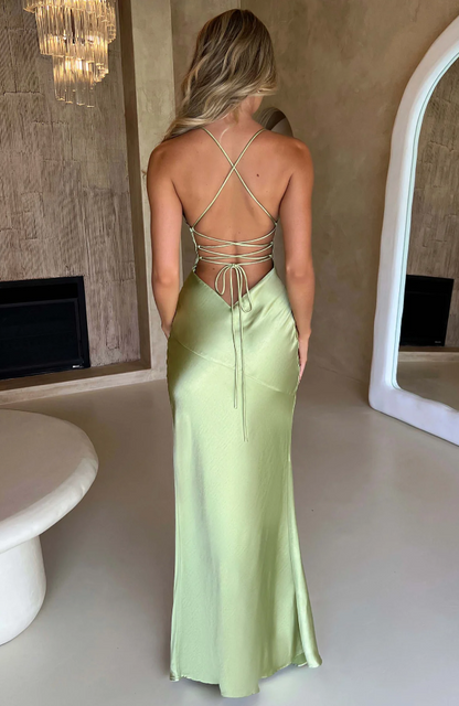 Lilly | Elegant Maxi Kleid with Thigh-High Slit