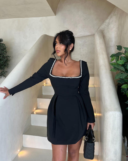 Elliott | Sophisticated Perle Kleid