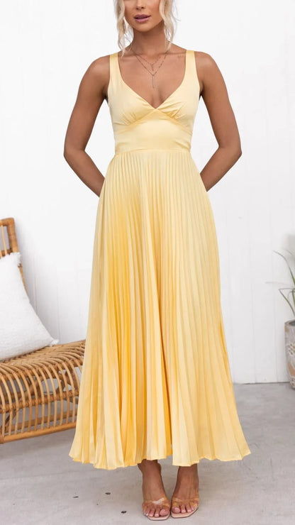 Mandy | Elegant Yellow Pleated V-Neck Maxi Kleid
