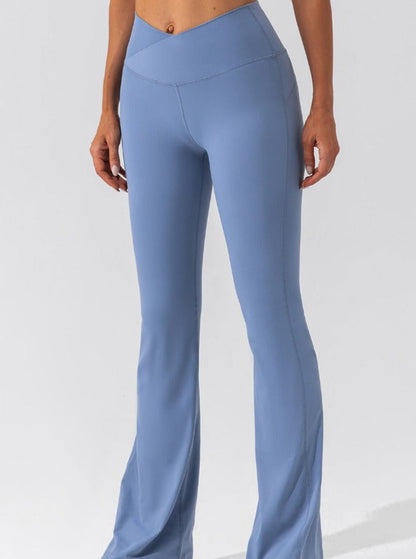 Nika - High-Waisted Flared Fitness Trousers