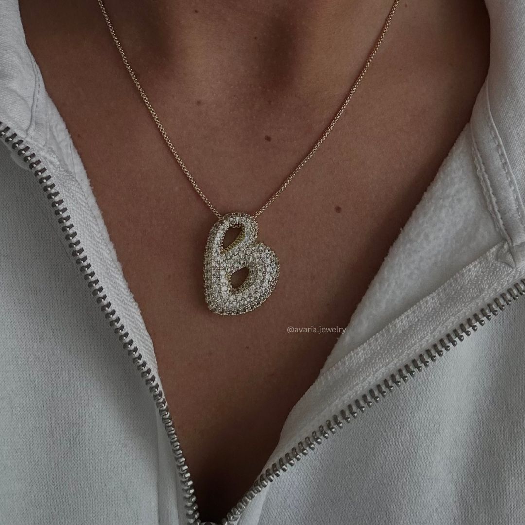 Aven Initial Diamant Halskette