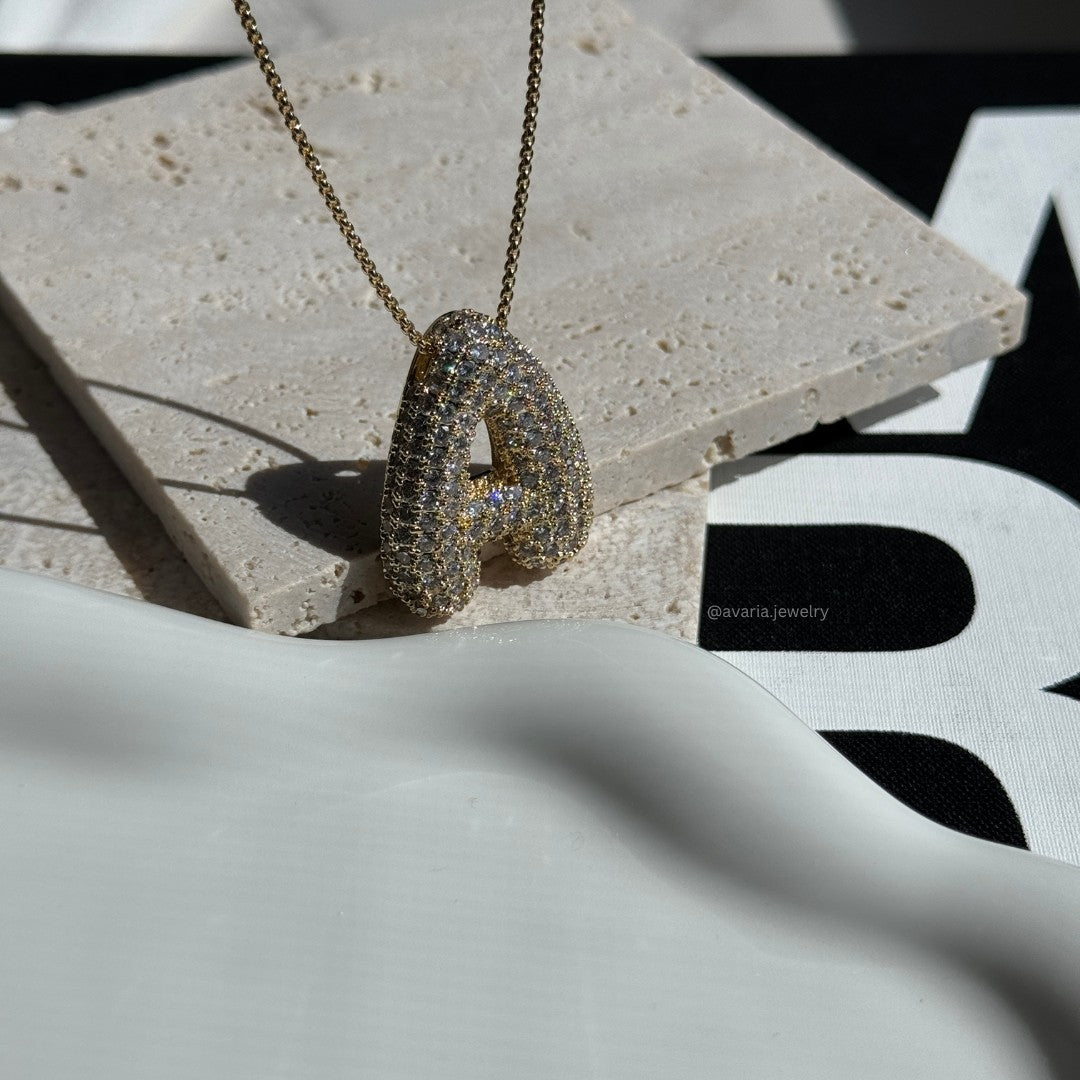 Aven Initial Diamant Halskette