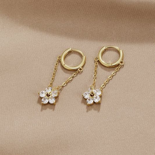 Blooming Petal Crystal Ohrringe