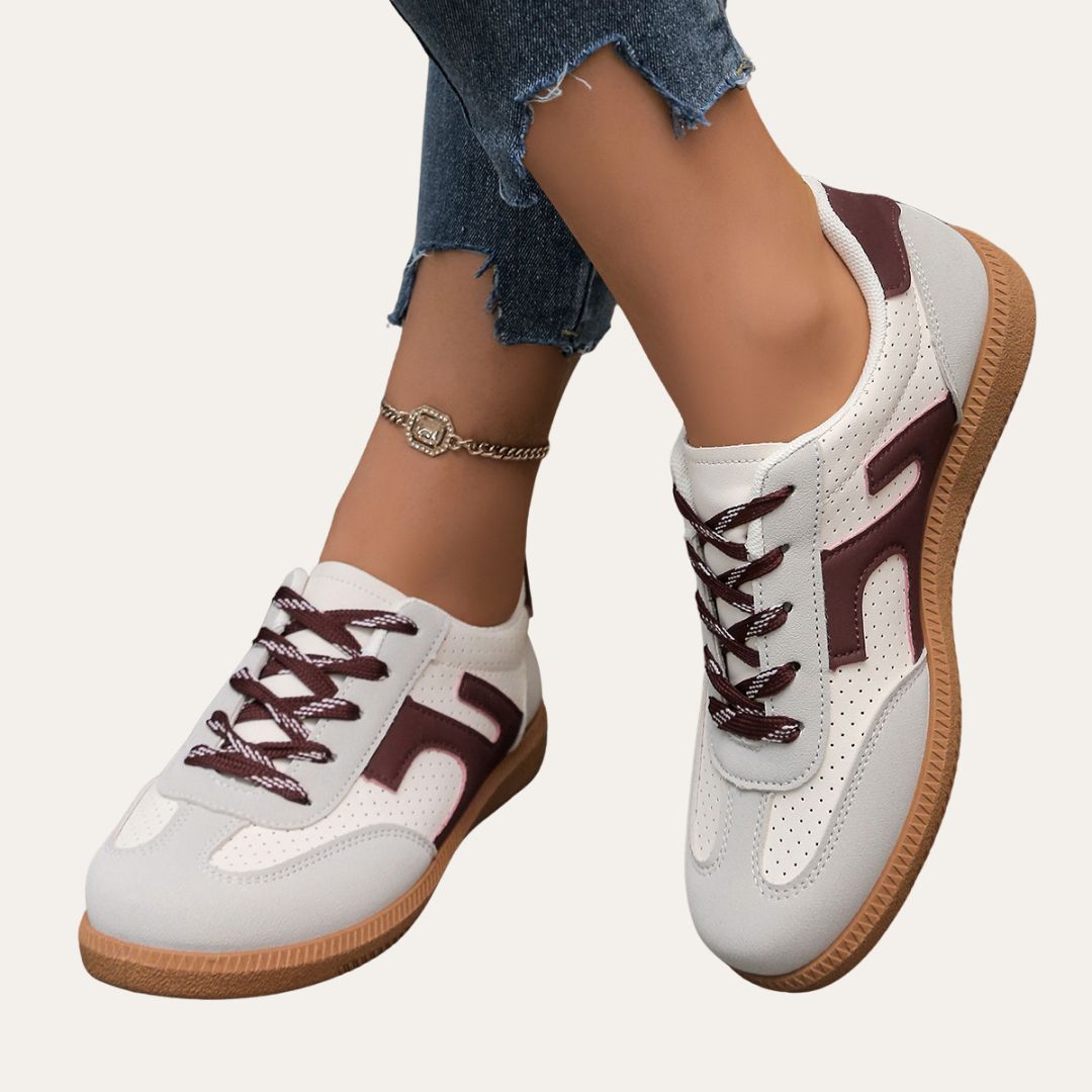 Katherine | Comfortable Stylish Faux Leather Sneaker for Damen