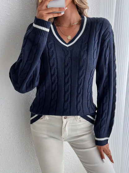 Alison | Damen V-Neck Cable Knit Sweater