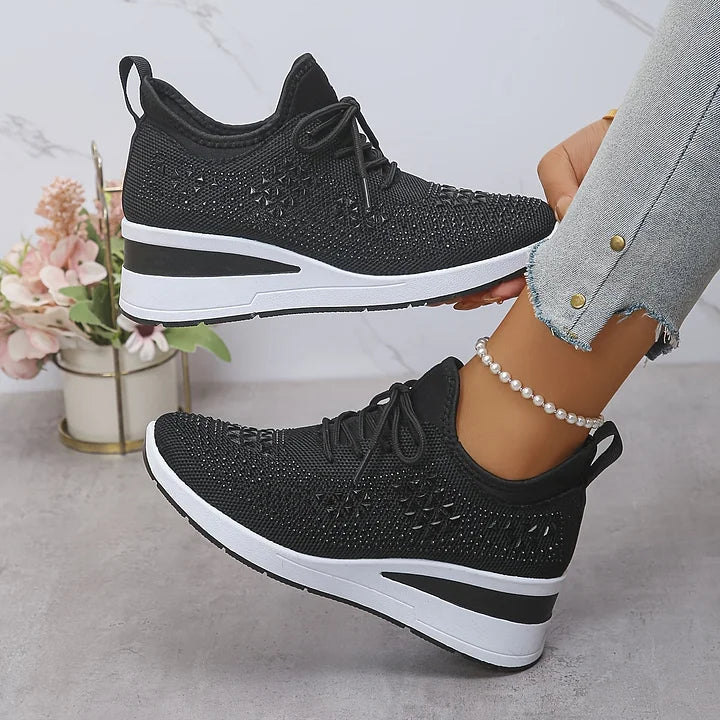 Kaylee - Elegant Supportive Walking Sneaker