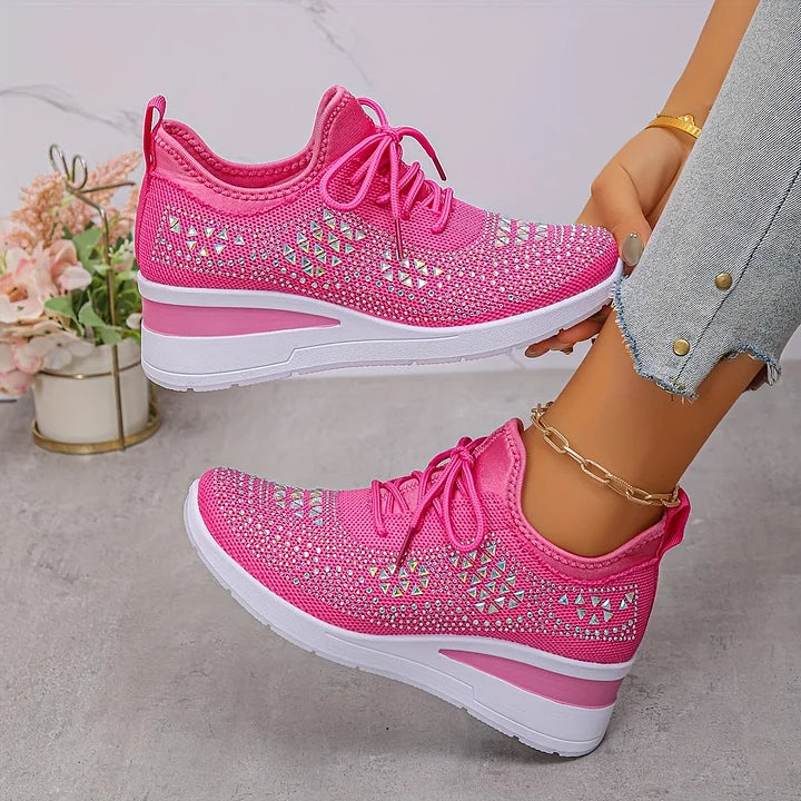 Kaylee - Elegant Supportive Walking Sneaker