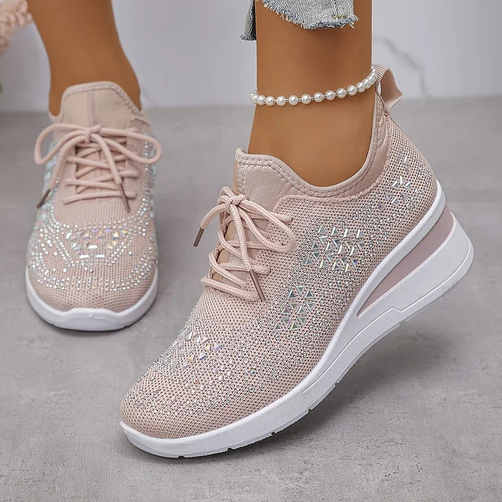 Kaylee - Elegant Supportive Walking Sneaker