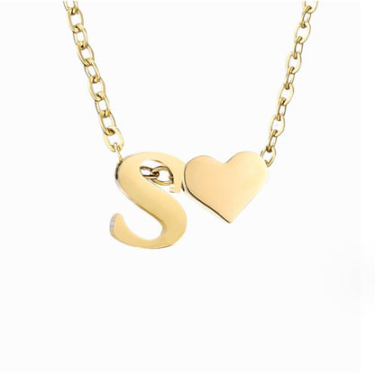 Luna - Gold Heart Letter Halskette