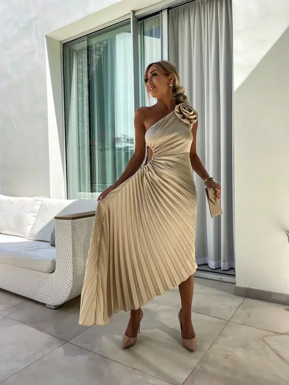 Mandy | Elegant Shoulder Pleated Kleid