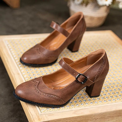 Dorka | High-Heeled Leather Schuhe with Buckle