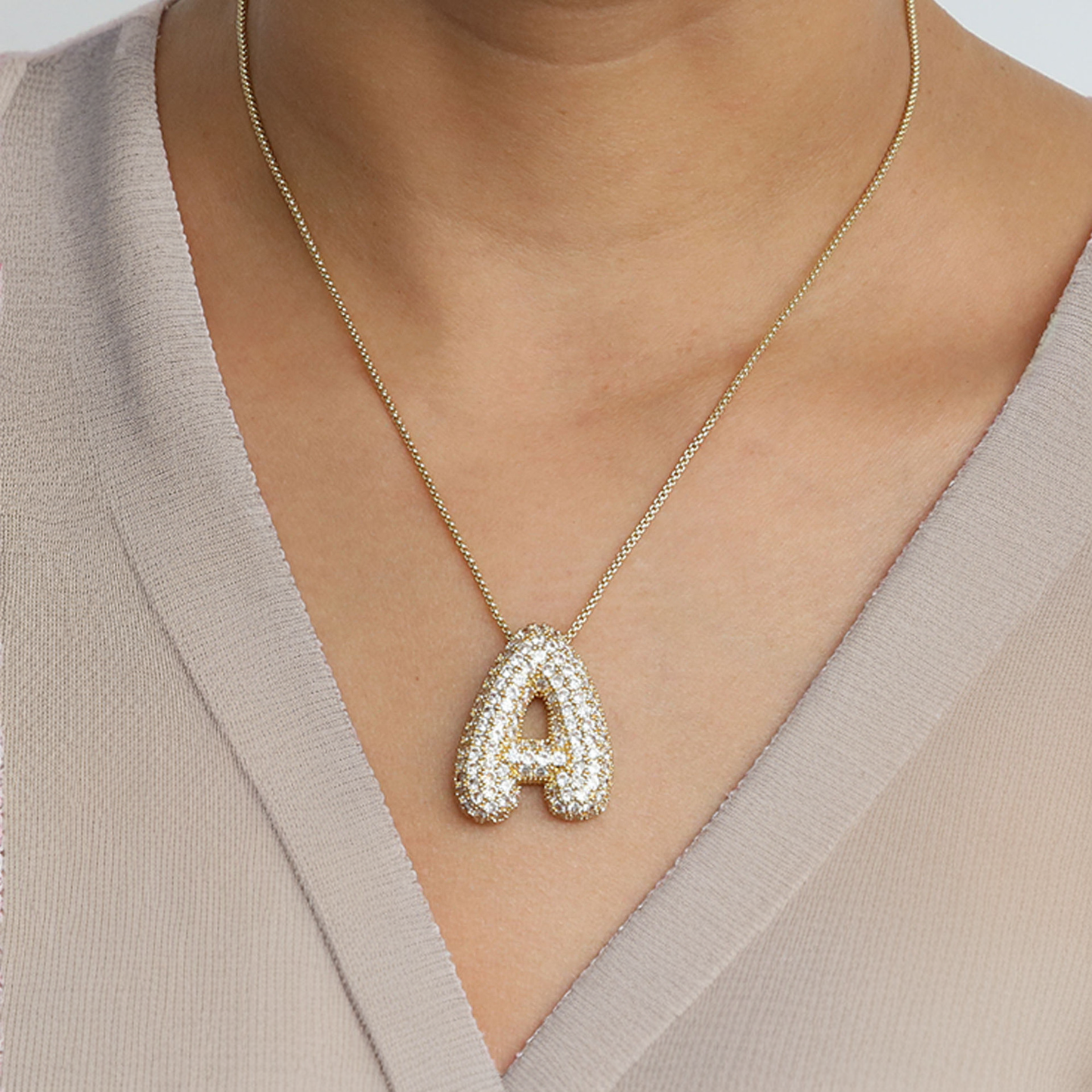 Aven Initial Diamant Halskette