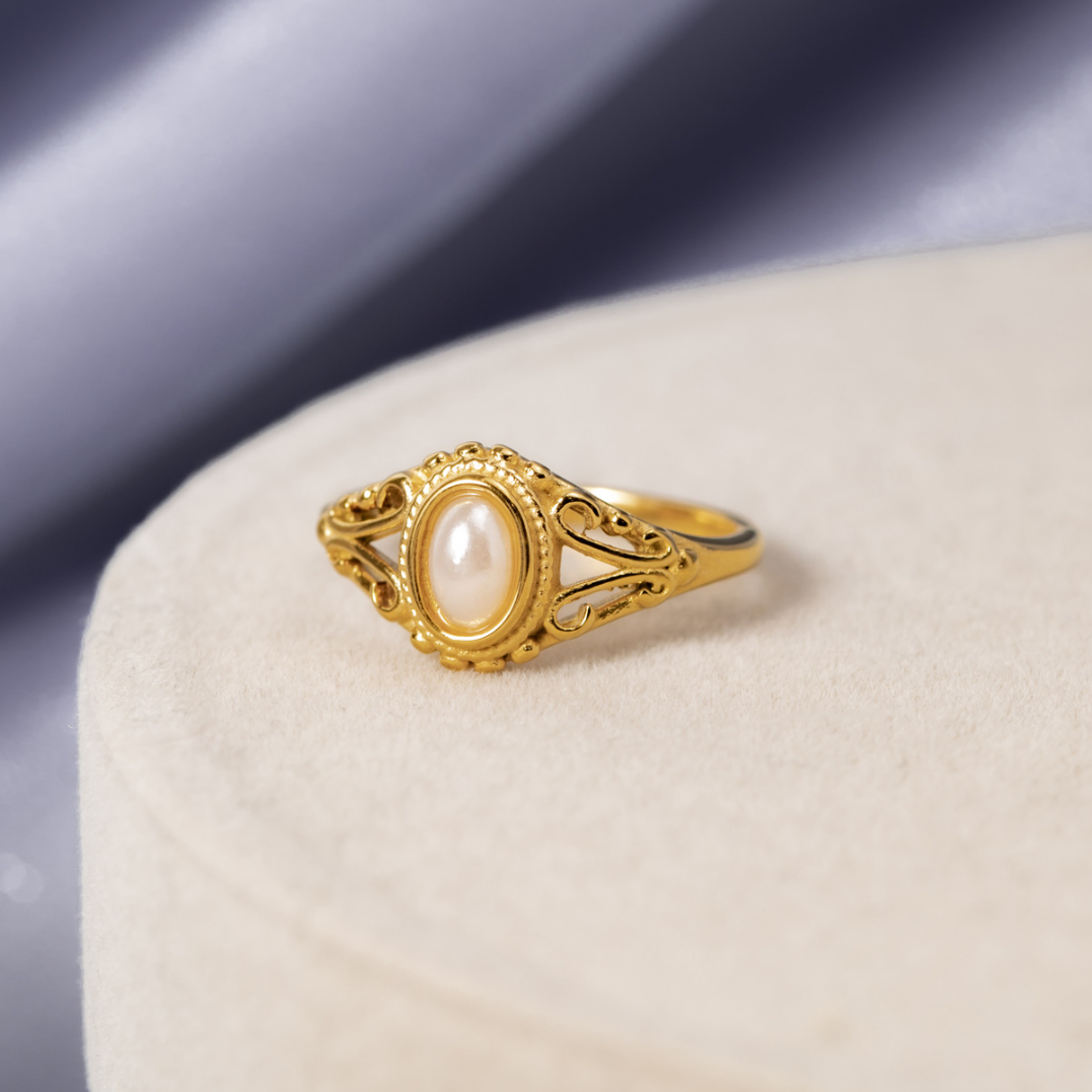 Vintage Royal Perle Ring